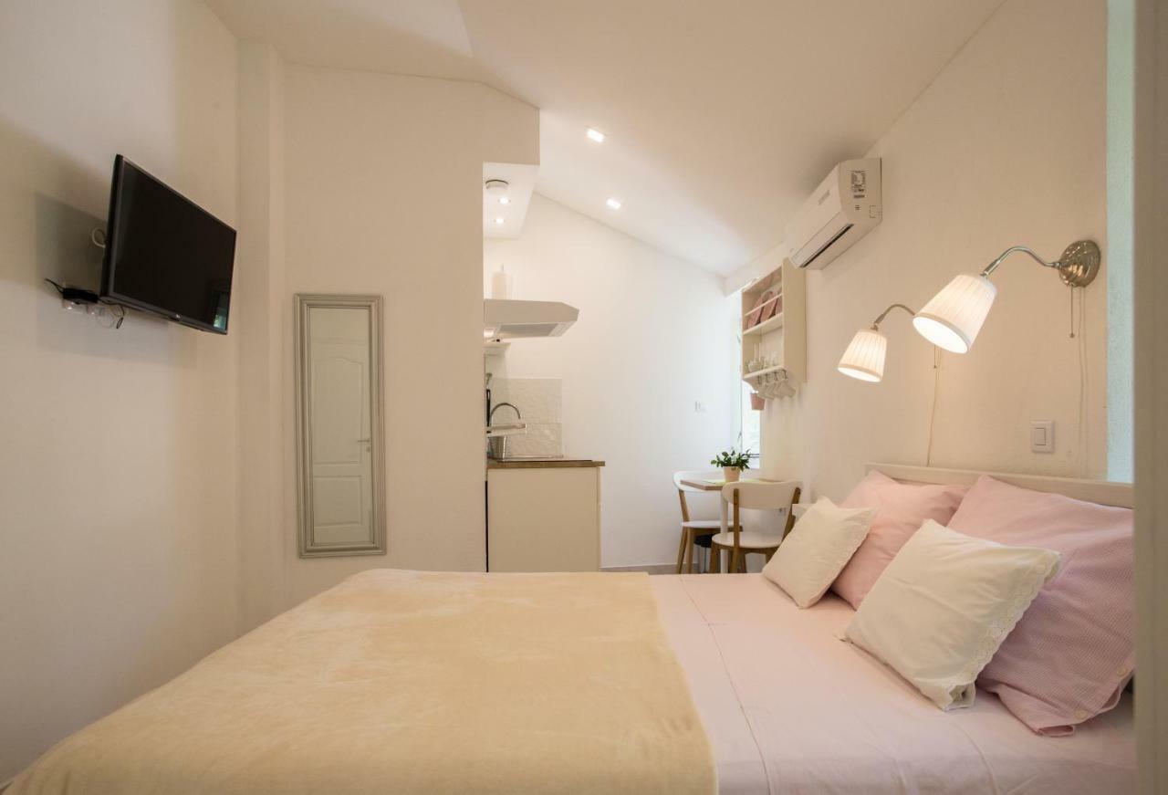 Apartment In Vis Historic Center - Mikula, Ljubica, Toma Exteriér fotografie